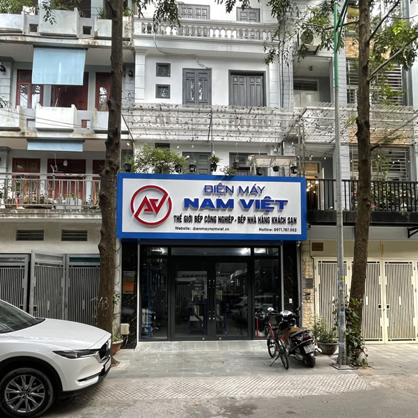 Hình ảnh showroom Điện Máy Nam Việt