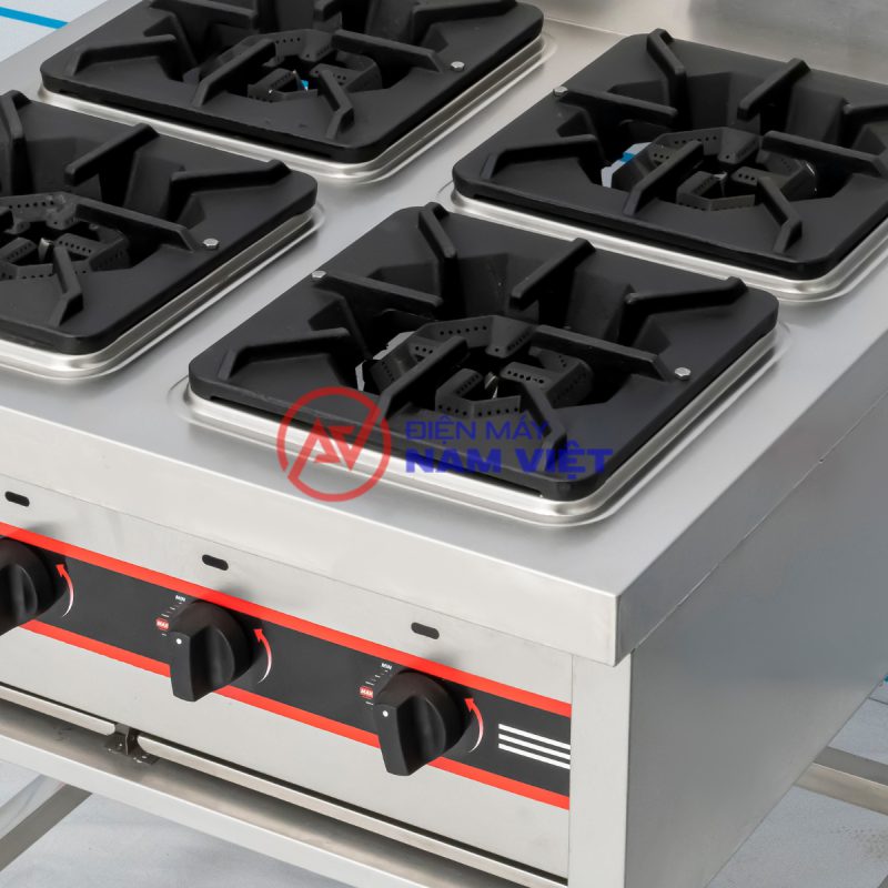 Hình ảnh bếp âu 4 họng Nam Việt