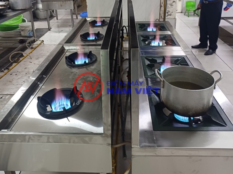 Hình ảnh công trình bếp á Nam Việt thi công