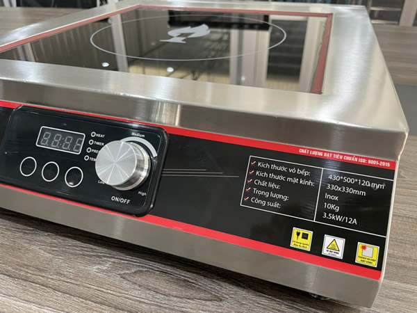 Cận cảnh bếp từ công nghiệp 3500w mặt phẳng