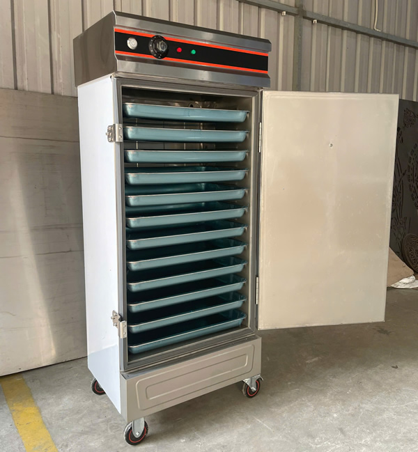 Bên trong tủ cơm công nghiệp 12 khay điện có điều khiển