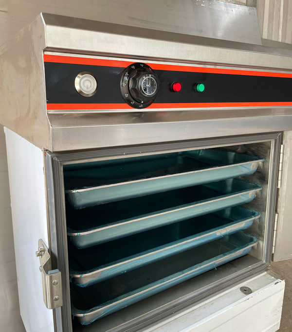 Tủ nấu cơm 4 khay điện có điều khiển