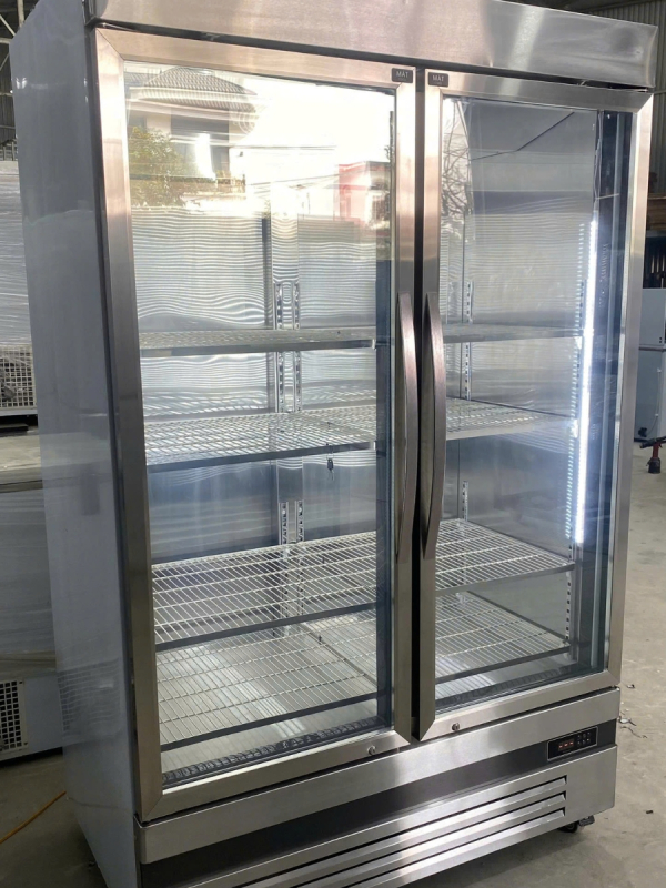 Hình ảnh thực tế tủ cánh kính tại Điện Máy Nam Việt